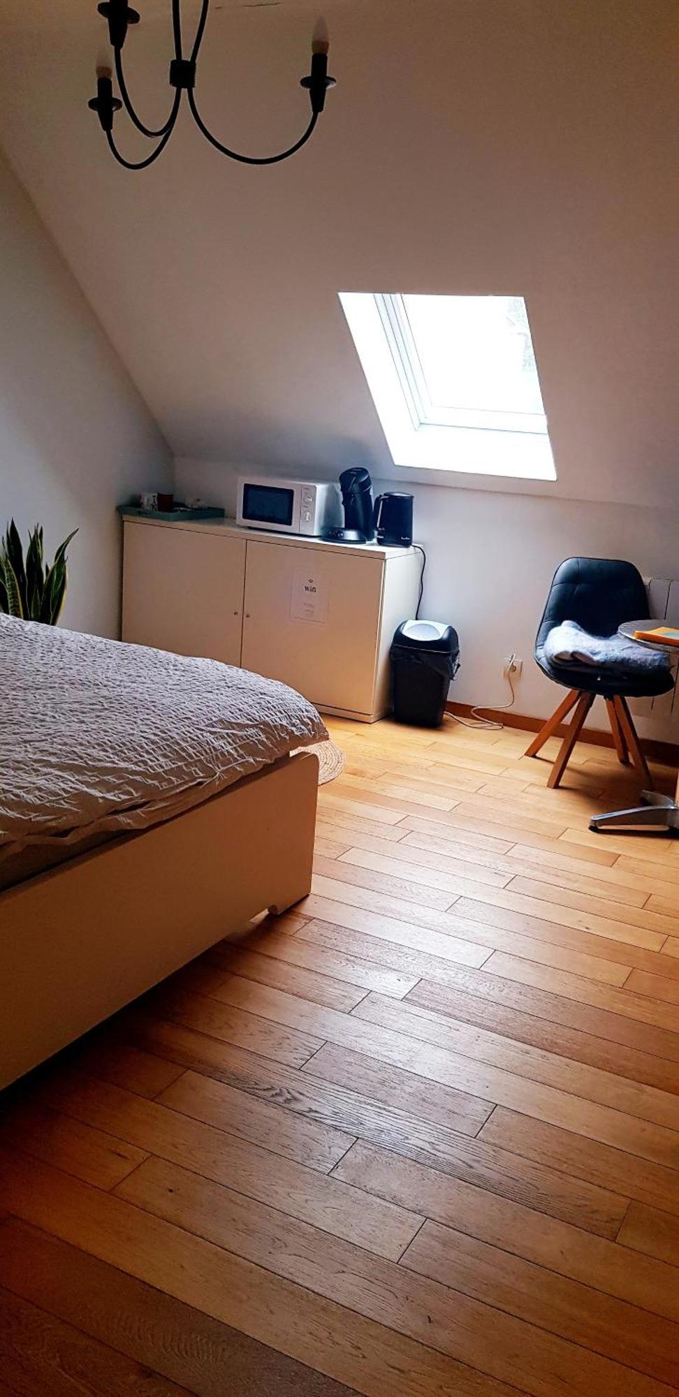 Maison Gasha Apartment Санлис Екстериор снимка